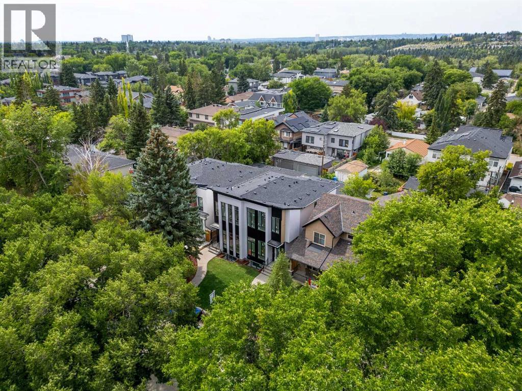 3613 2 Street NW, Calgary, Alberta  T2K 0Y3 - Photo 3 - A2335688