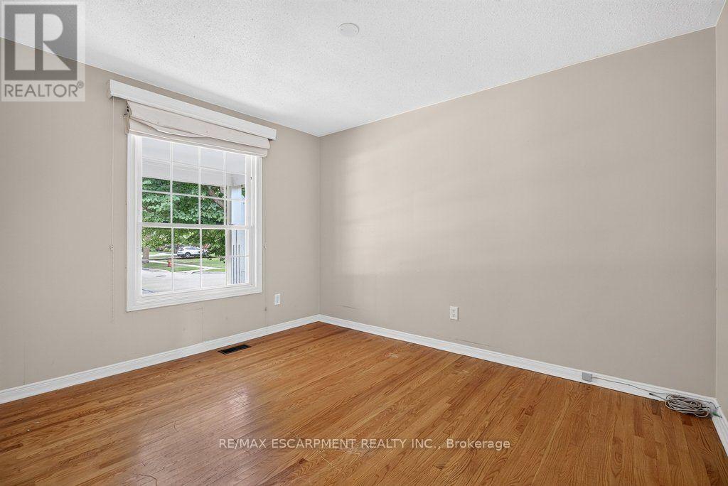 2148 Kerns Road, Burlington, Ontario  L7P 2W3 - Photo 20 - W13701434