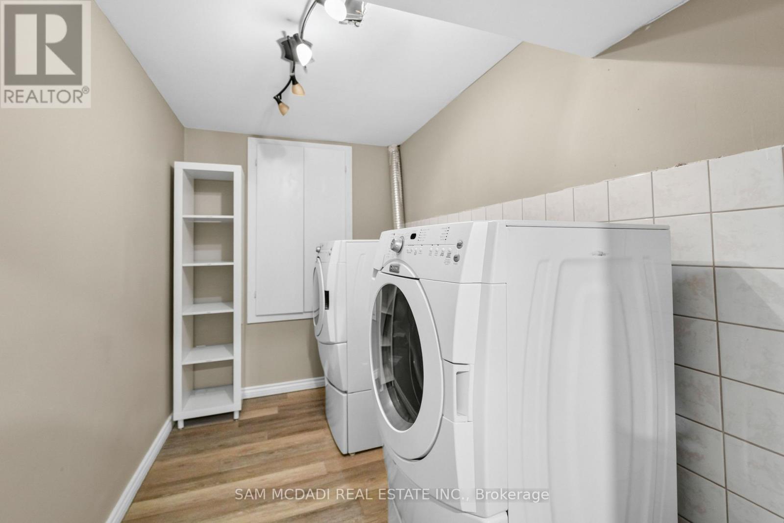 2191 Coldwater Street, Burlington, Ontario  L7L 7K2 - Photo 34 - W13701490