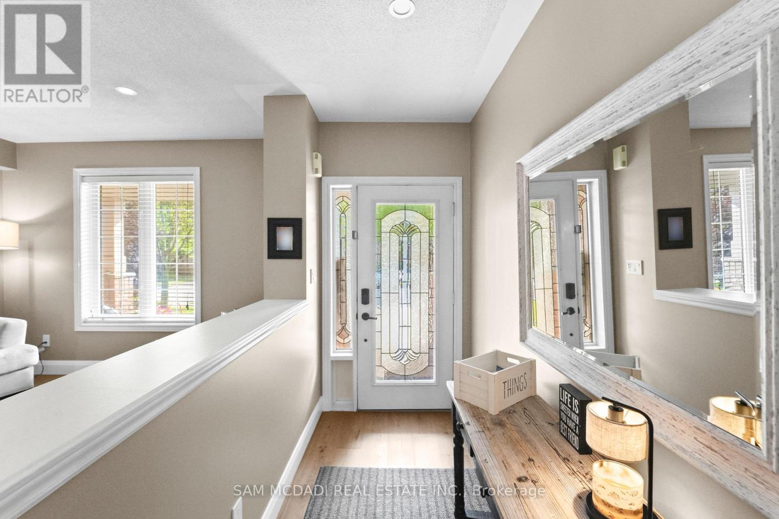 2191 Coldwater Street, Burlington, Ontario  L7L 7K2 - Photo 4 - W13701490