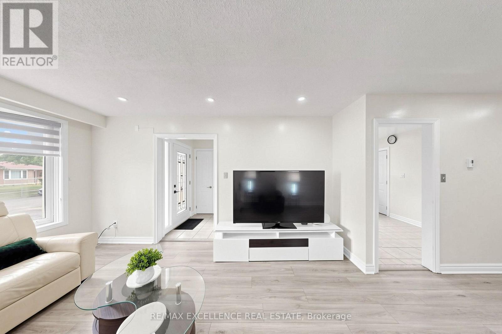 25 Graymar Road, Brampton, Ontario  L6S 1Z7 - Photo 12 - W13701526