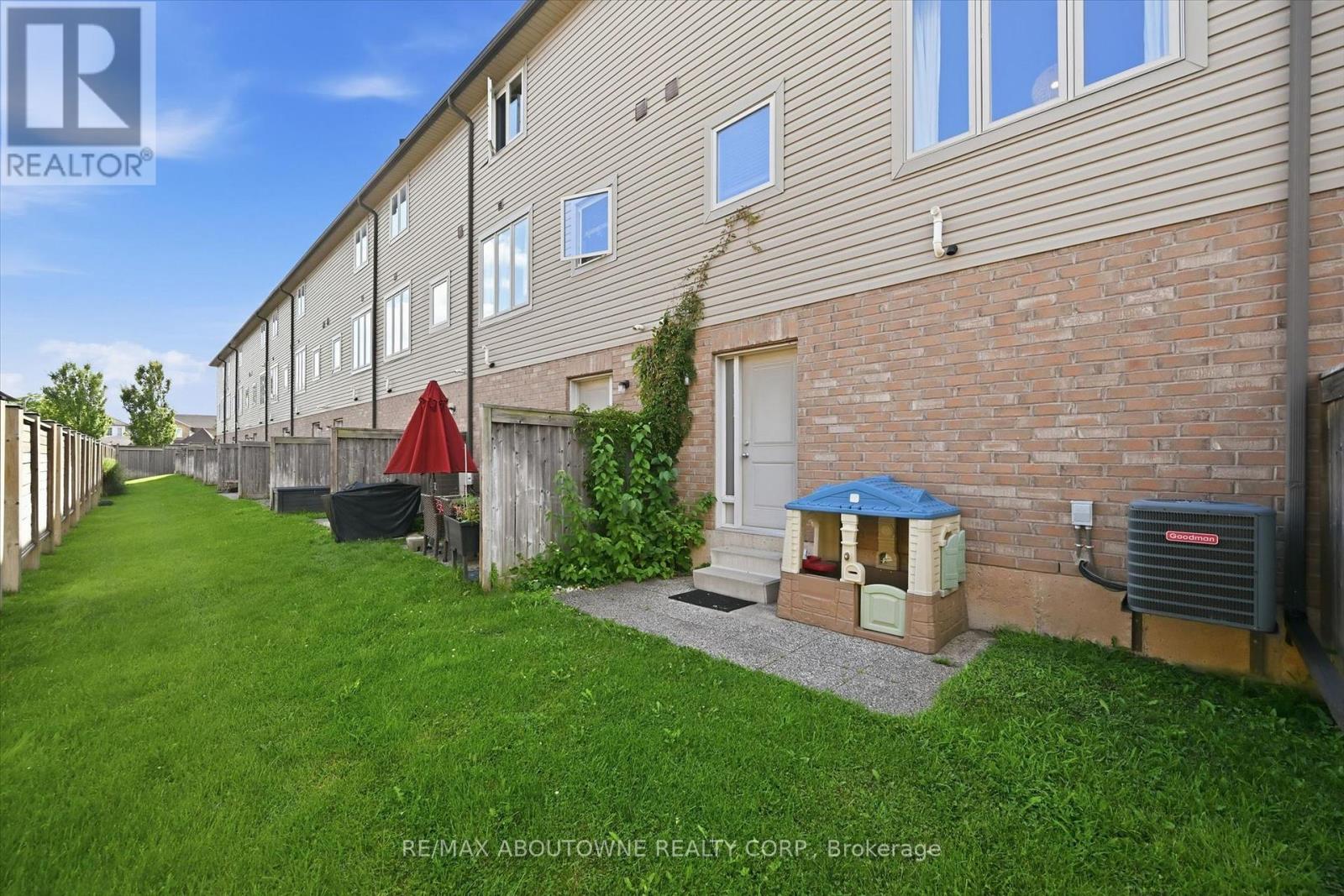 10 - 2985 Jackson Drive, Burlington, Ontario  L7M 0W2 - Photo 34 - W13701558