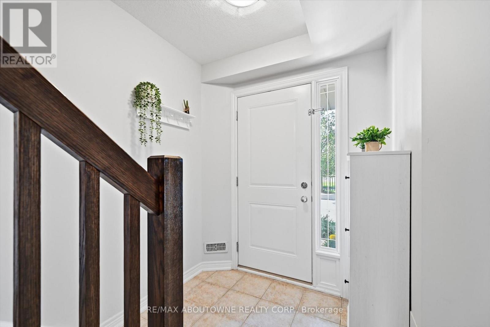 10 - 2985 Jackson Drive, Burlington, Ontario  L7M 0W2 - Photo 6 - W13701558