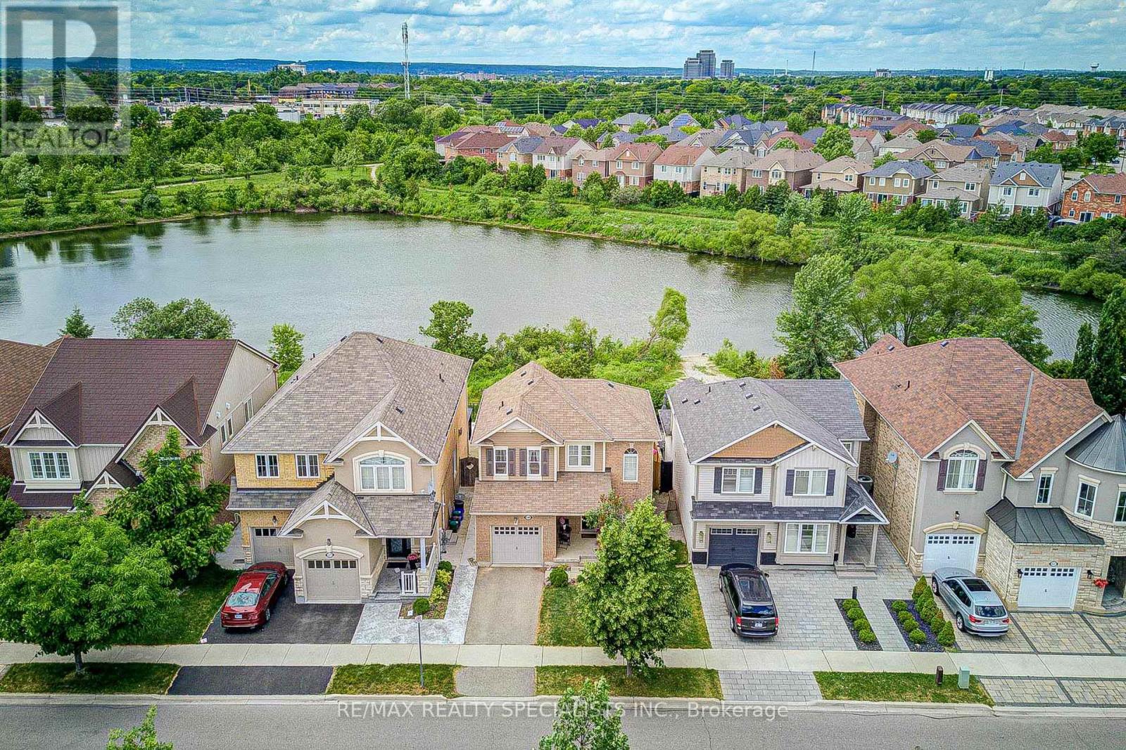 629 Symons Crossing, Milton, Ontario  L9T 7S2 - Photo 11 - W13701660