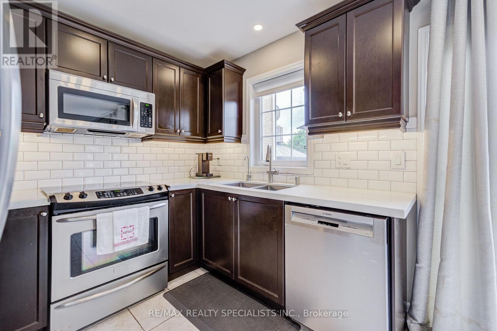 629 Symons Crossing, Milton, Ontario  L9T 7S2 - Photo 20 - W13701660