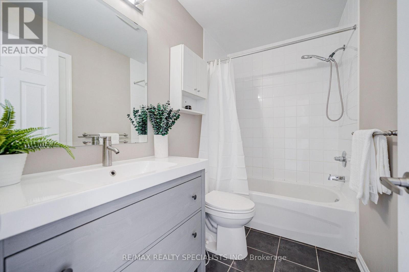 629 Symons Crossing, Milton, Ontario  L9T 7S2 - Photo 30 - W13701660