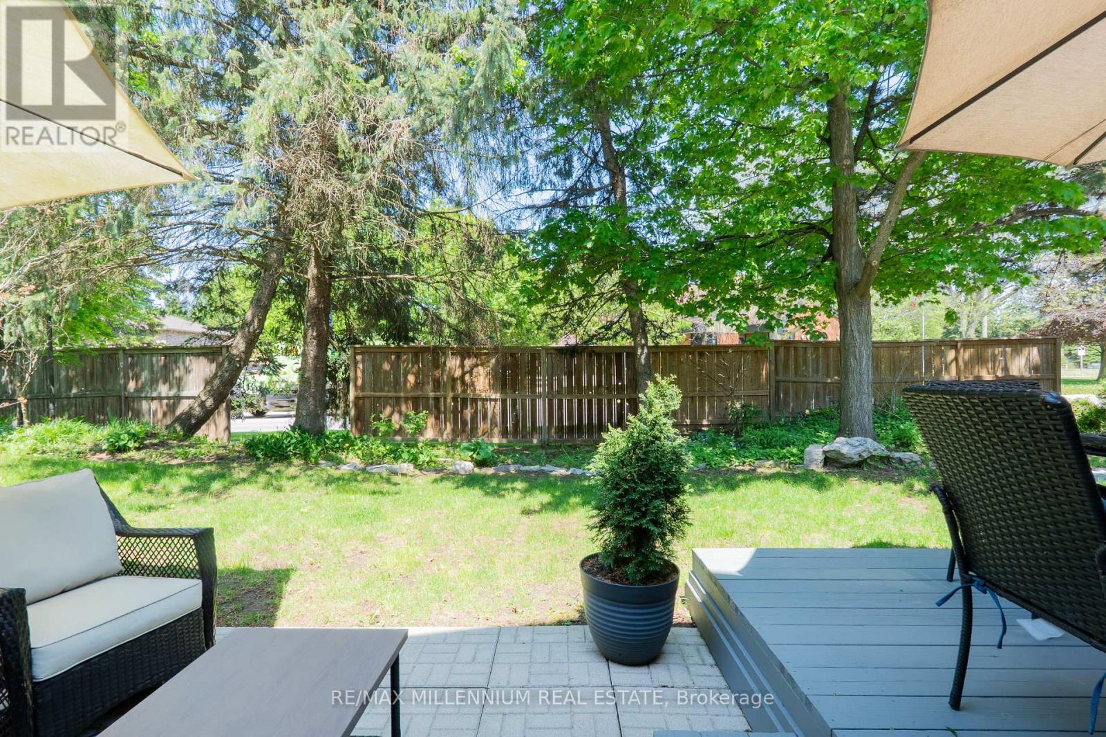 11 - 230 Meadowbrook Drive, Hamilton, Ontario  L9G 4V2 - Photo 25 - X13701438