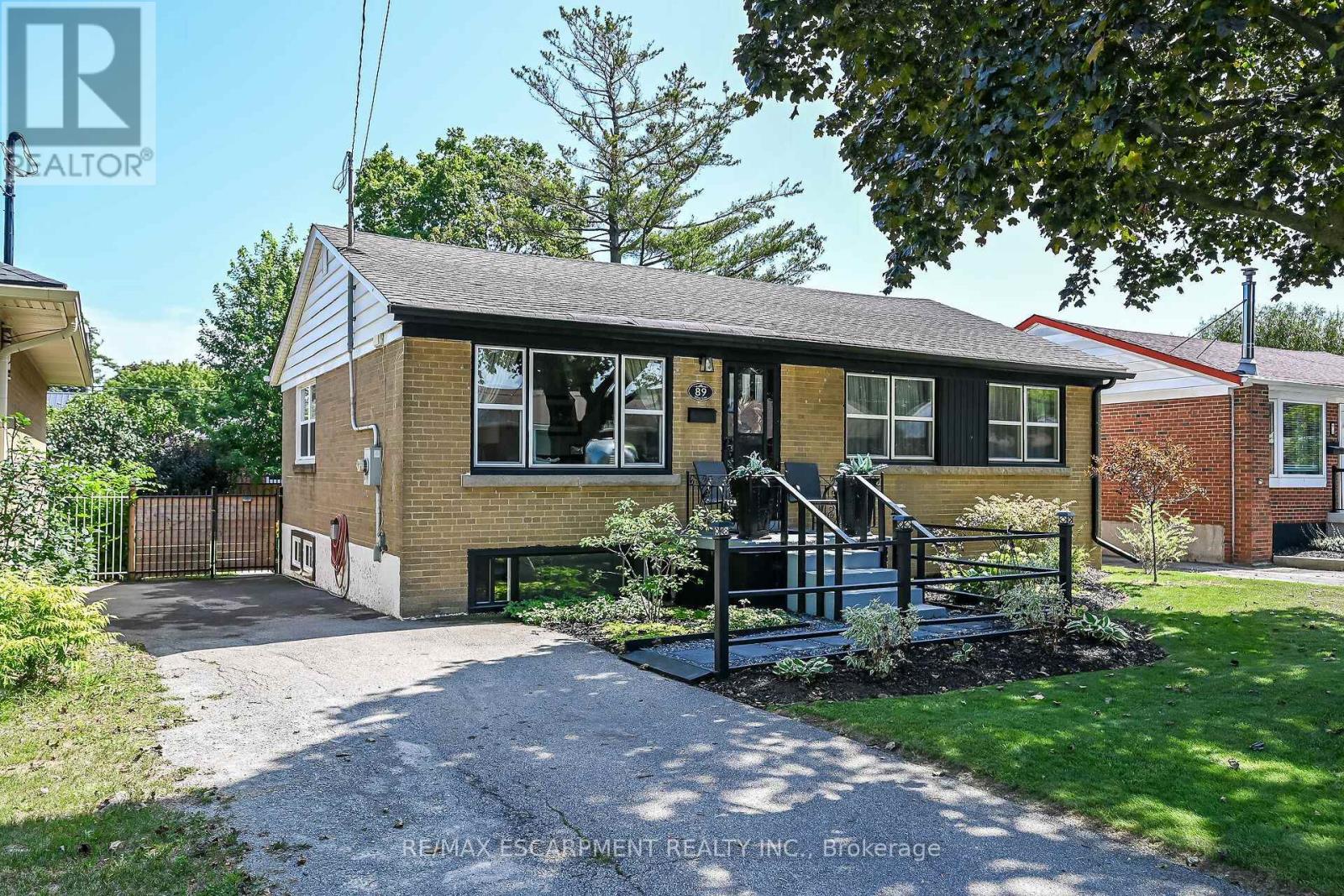 89 Wise Crescent, Hamilton, Ontario  L8T 2L7 - Photo 1 - X13701542