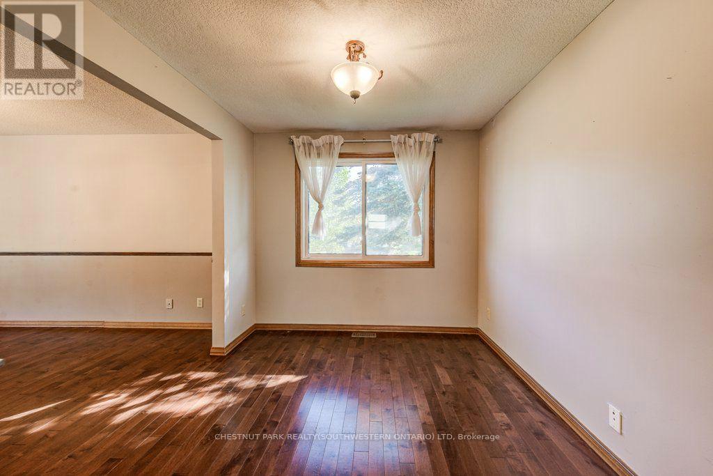 3 Cora Drive, Kitchener, Ontario  N2N 3C6 - Photo 12 - X13701544
