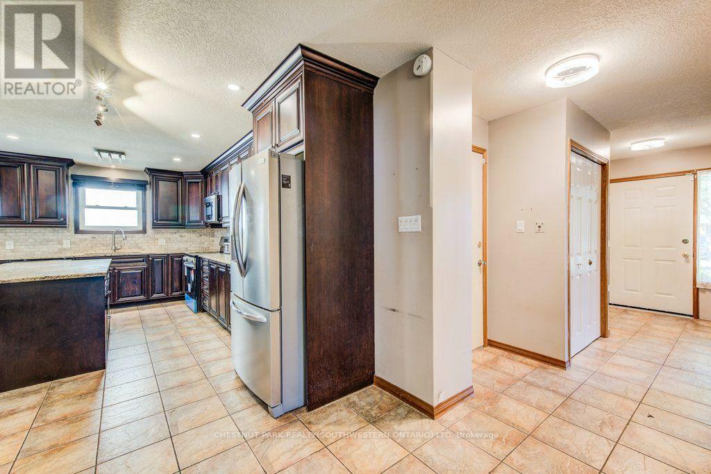 3 Cora Drive, Kitchener, Ontario  N2N 3C6 - Photo 15 - X13701544