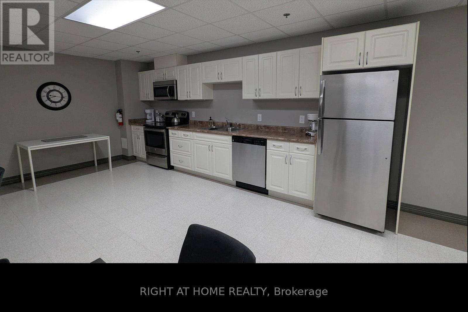 411 - 141 Vansickle Road, St. Catharines, Ontario  L2S 0E5 - Photo 41 - X13701556