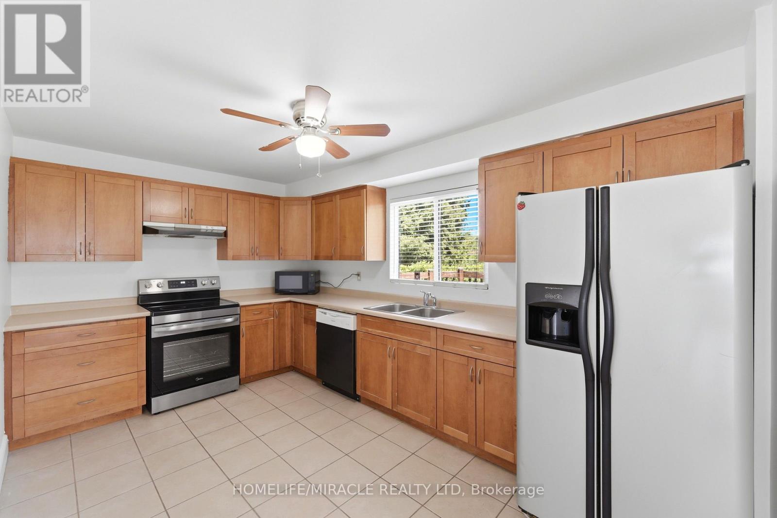 23 Heatherdale Place, Hamilton, Ontario  L9C 6K7 - Photo 10 - X13701630