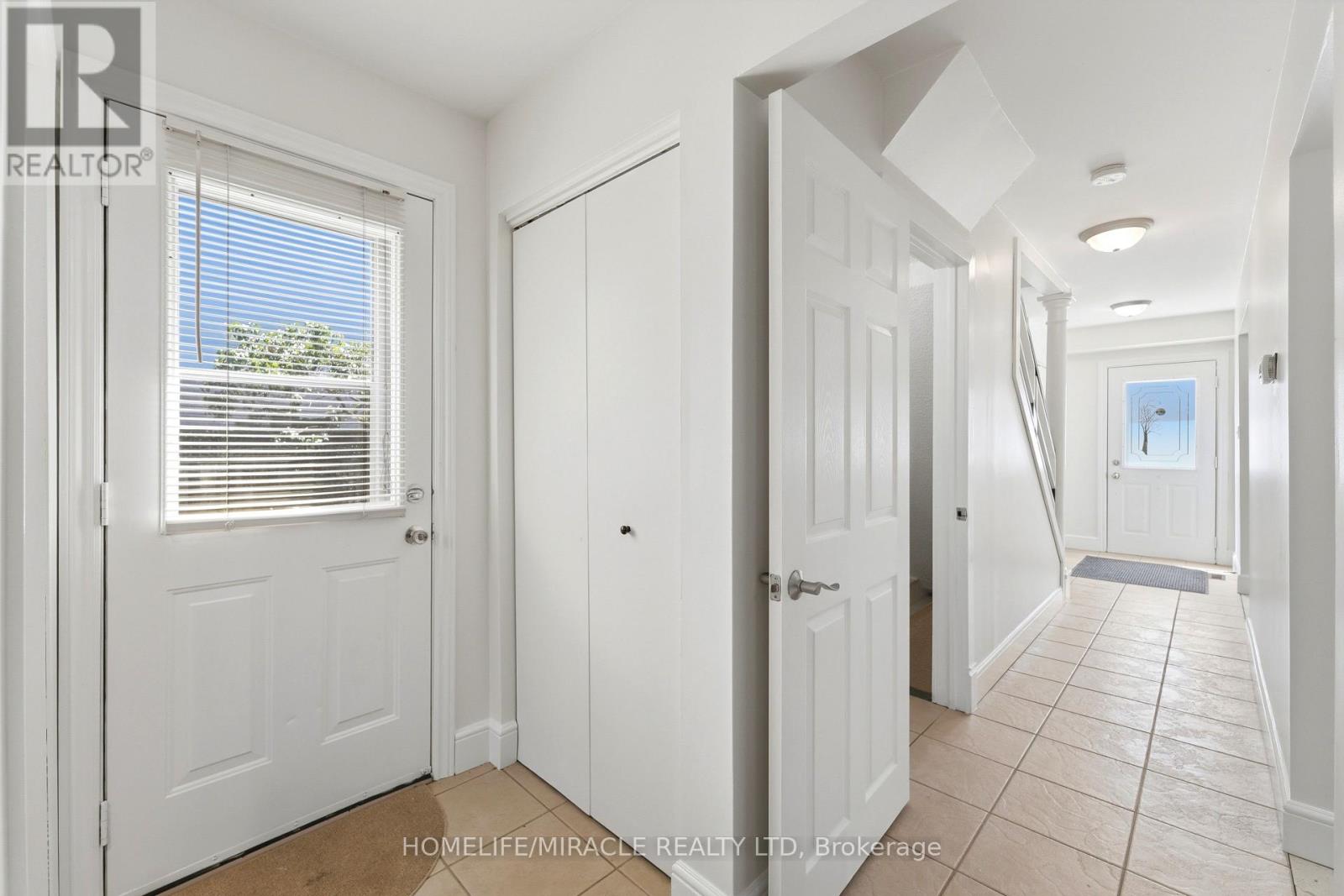 23 Heatherdale Place, Hamilton, Ontario  L9C 6K7 - Photo 6 - X13701630