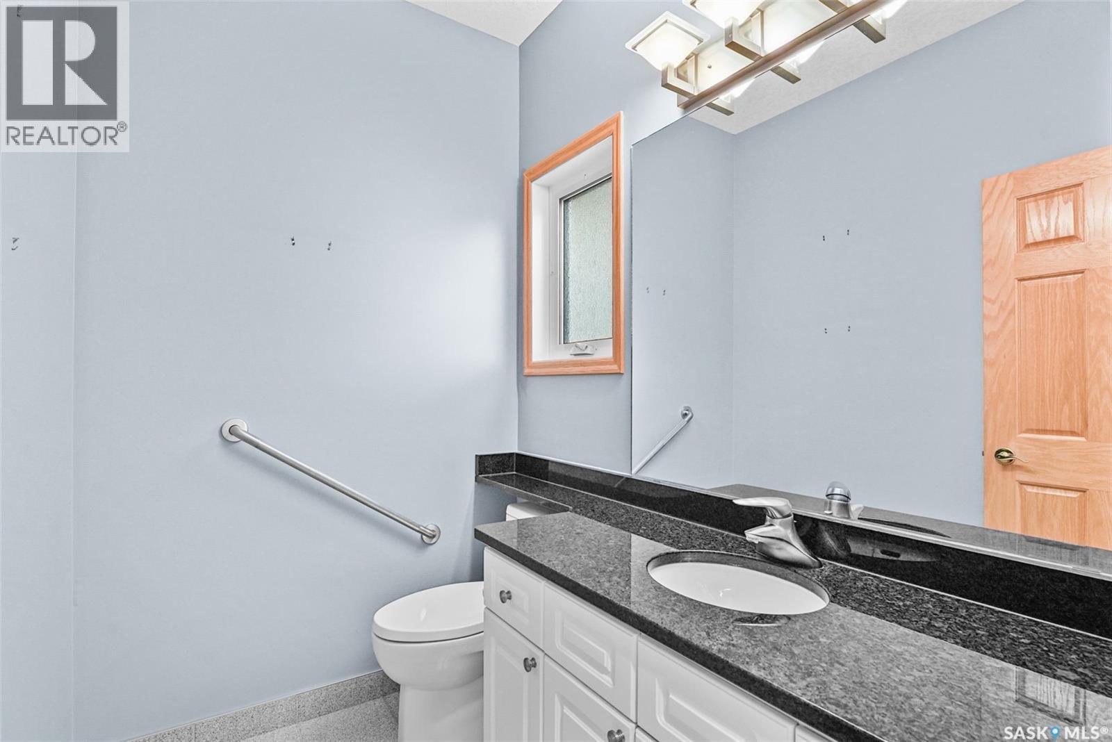 5152 Wascana Vista Place, Regina, Saskatchewan  S4V 2S3 - Photo 28 - SK046324