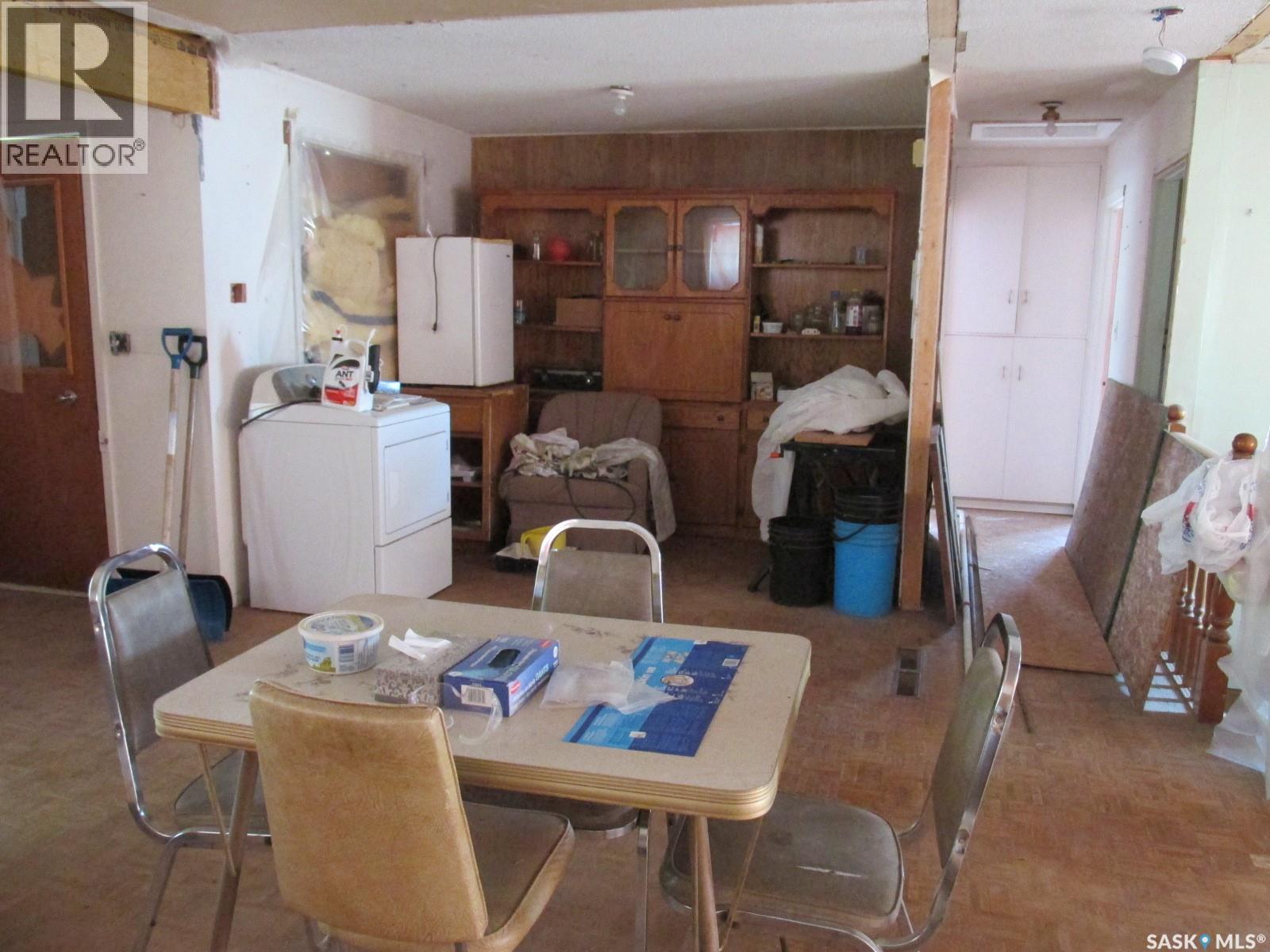 800 9th Avenue W, Nipawin, Saskatchewan  S0E 1E0 - Photo 8 - SK046321