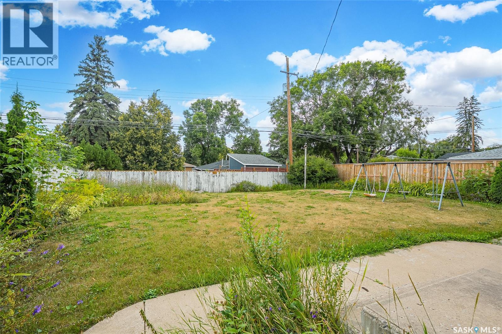 1903 Wilson Crescent, Saskatoon, Saskatchewan  S7J 2N8 - Photo 27 - SK046296