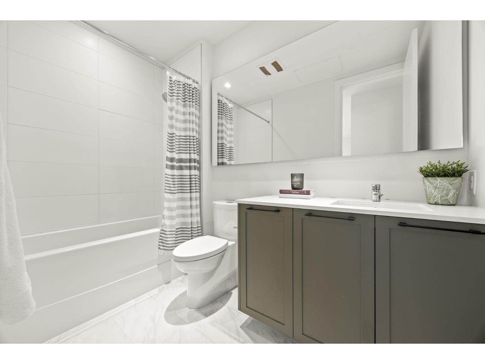 117 13993 105 Boulevard, Surrey, British Columbia  V3T 0R6 - Photo 25 - R3157882