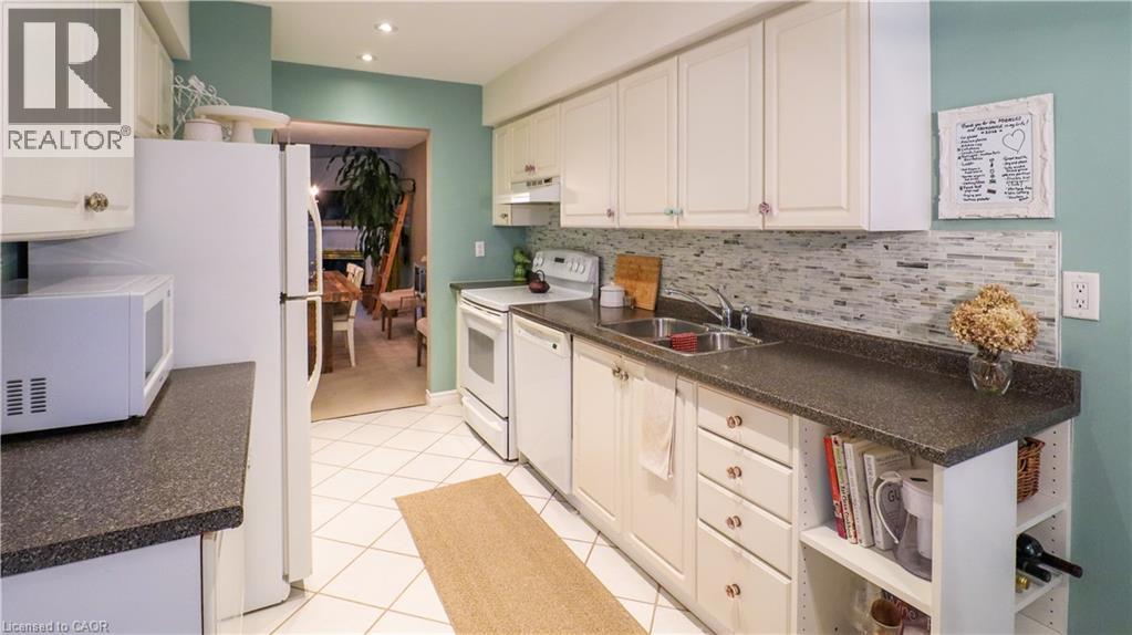 2110 Cleaver Avenue Unit# 224, Burlington, Ontario  L7M 3Z4 - Photo 6 - 40856669