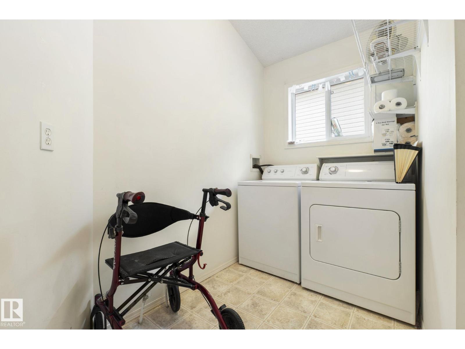 Unknown Address, ,    - Photo 39 - E4505011