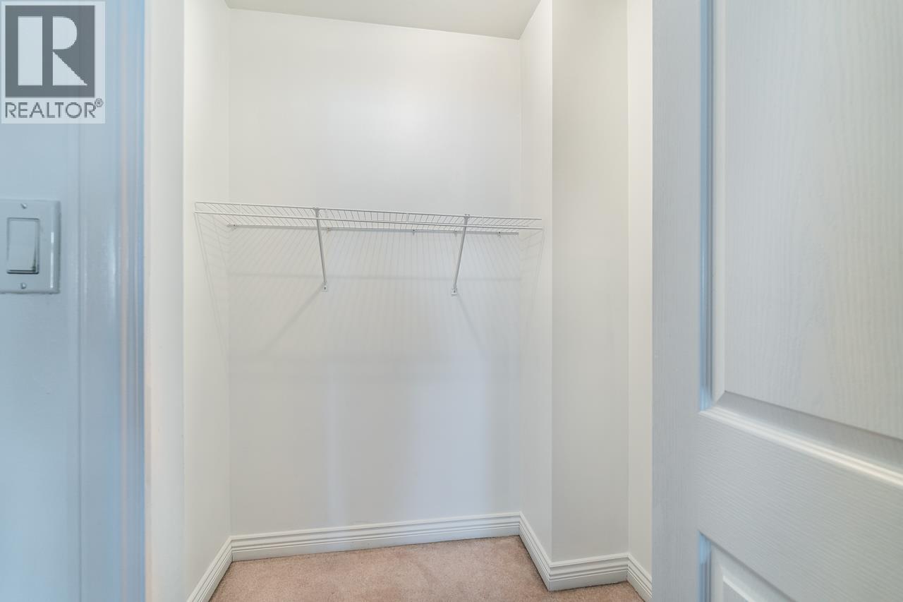 8207 15th Avenue, Burnaby, British Columbia V3N 1X7 - Photo 28 - R3157865