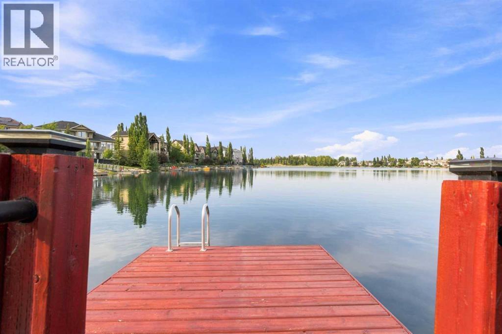 39 Chapala Terrace SE, Calgary, Alberta  T2X 3V8 - Photo 2 - A2339234