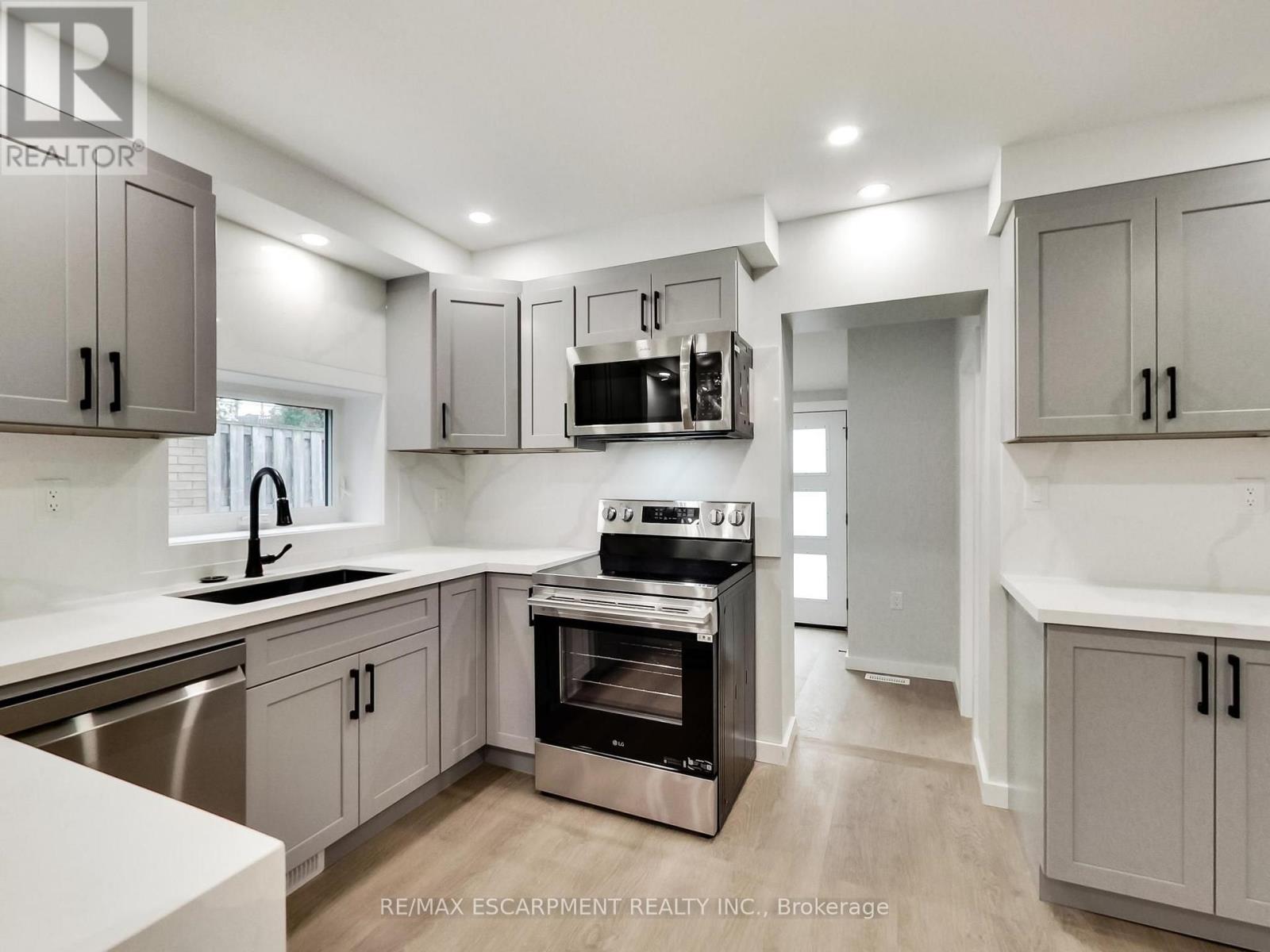 67 Cope Street, Hamilton, Ontario  L8H 5B1 - Photo 17 - X13618292