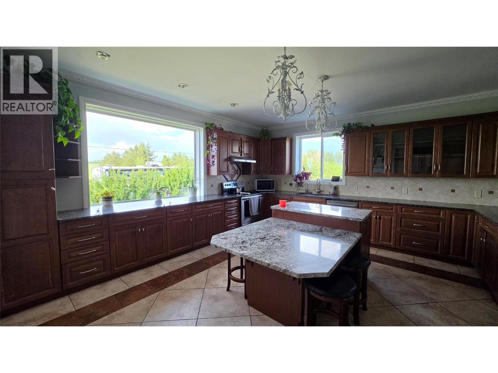 9000 Lyman Drive, Dawson Creek, British Columbia  V1G 3M9 - Photo 21 - 10393060