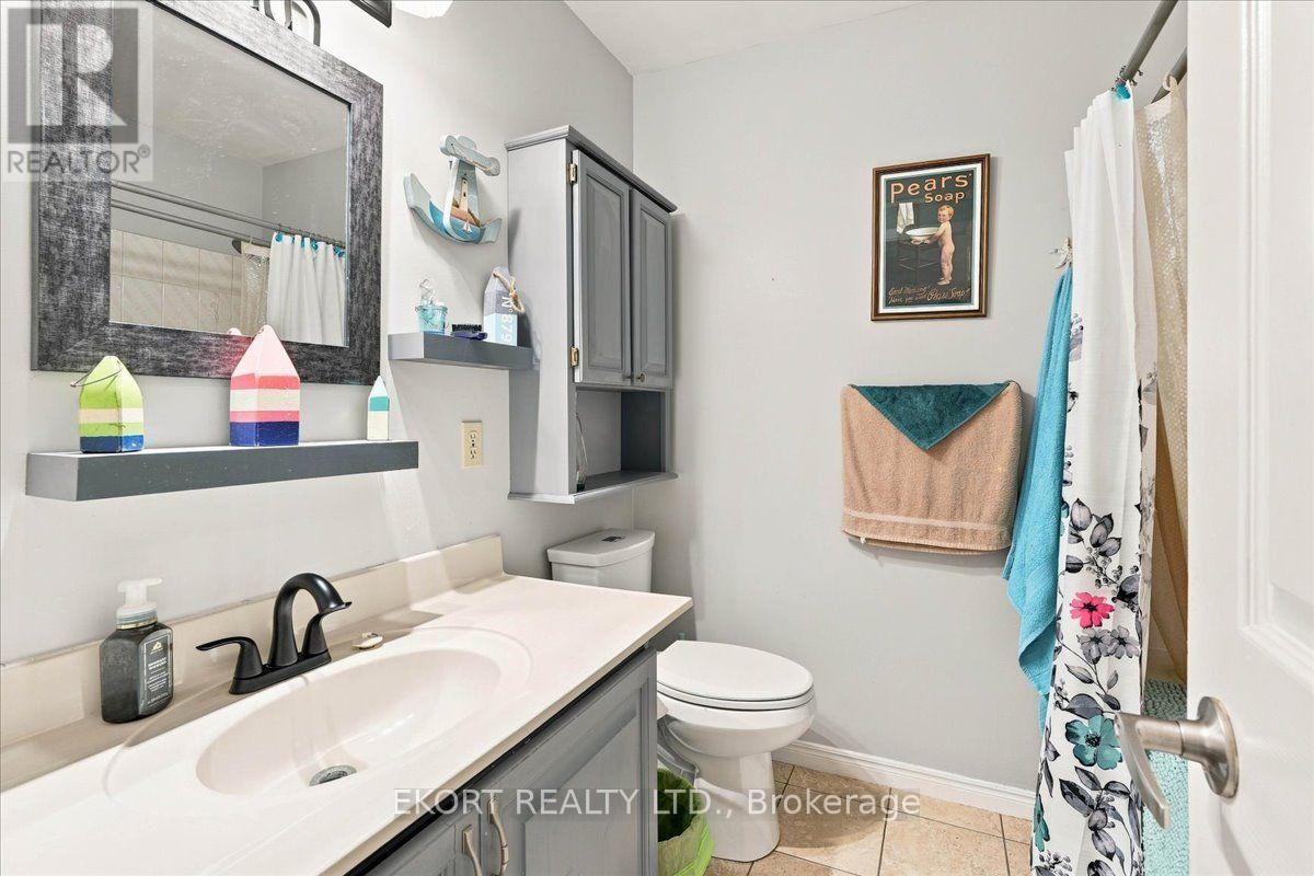 2433 62 Highway, Prince Edward County, Ontario  K0K 1G0 - Photo 19 - X13701686
