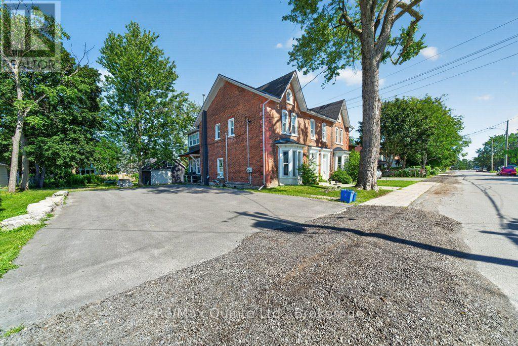 221 Albert Street, Belleville, Ontario  K8N 3N6 - Photo 2 - X13701732
