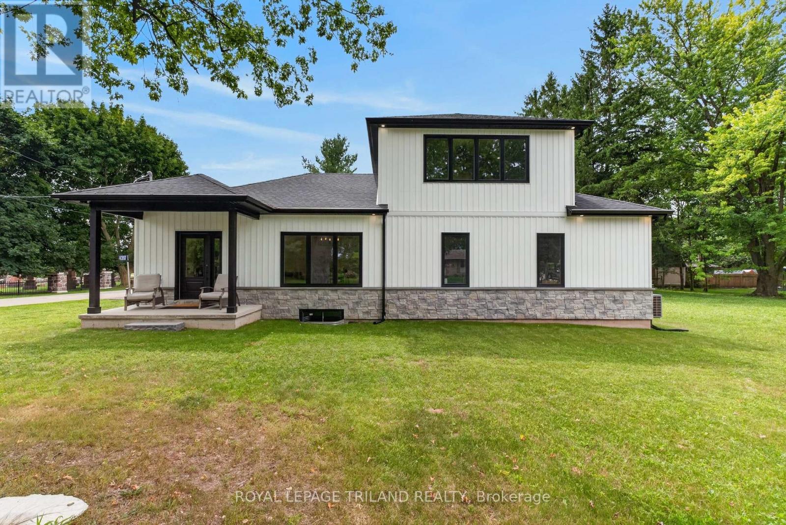 4397 Mill Crescent, North Middlesex, Ontario  N0M 1A0 - Photo 40 - X13701690
