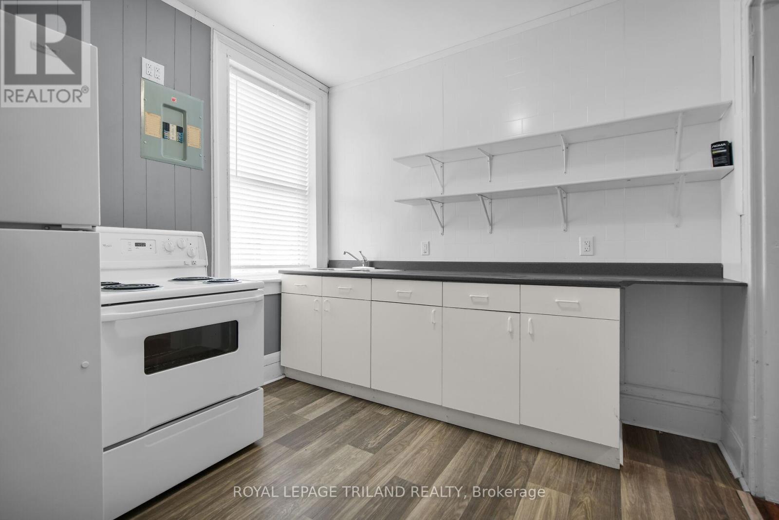 2 - 122 Centre Street, St. Thomas, Ontario  N5R 2Z9 - Photo 6 - X13701764