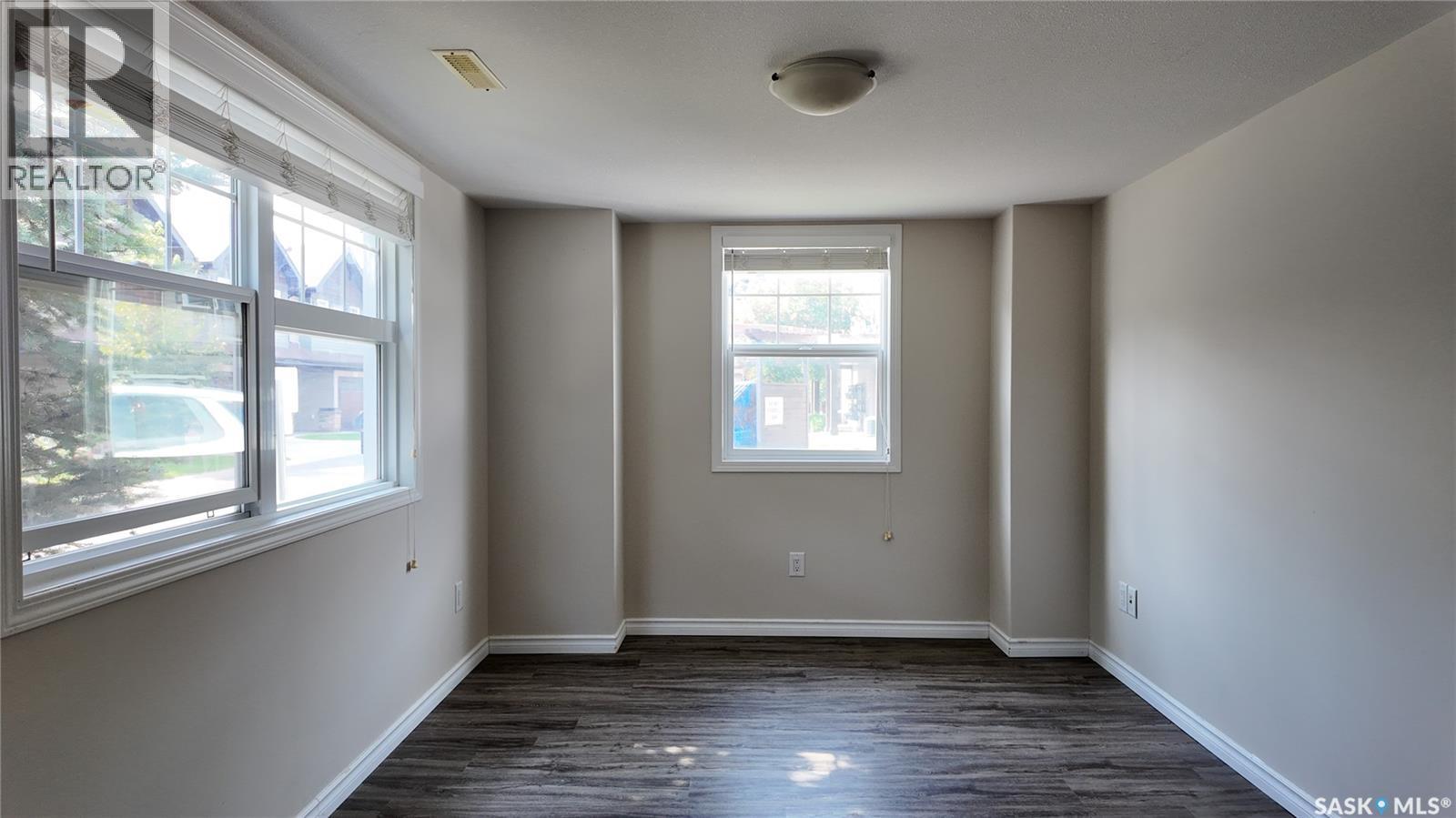572 150 Langlois Way, Saskatoon, Saskatchewan  S7T 0L3 - Photo 4 - SK045023