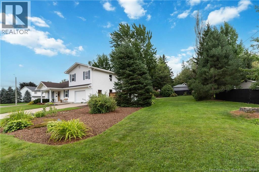 770 Frampton Lane, Moncton, New Brunswick  E1G 4S9 - Photo 3 - NB146466