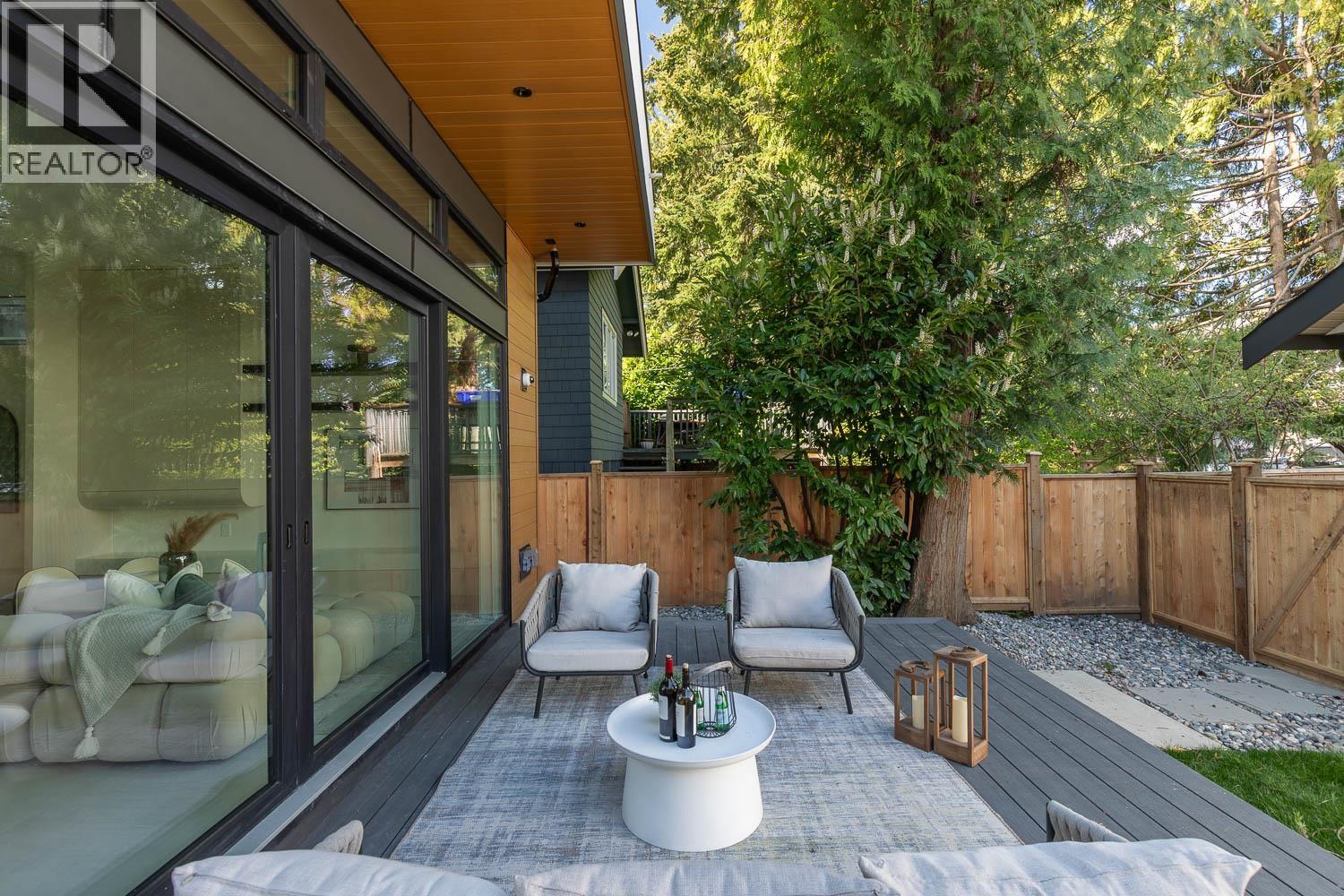2 3617 W 12th Avenue, Vancouver, British Columbia  V6R 2N5 - Photo 25 - R3112598