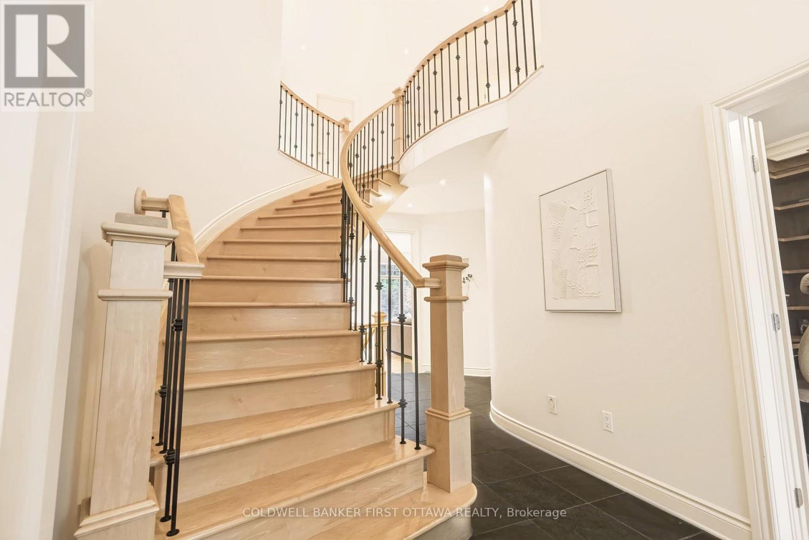 48 Bert G Argue Drive, Ottawa, Ontario K2S 2H2 - Photo 25 - X13701696