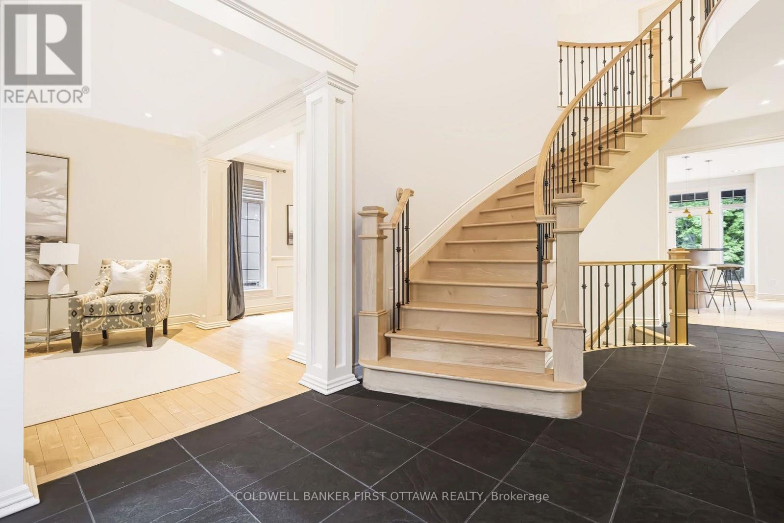 48 Bert G Argue Drive, Ottawa, Ontario K2S 2H2 - Photo 6 - X13701696