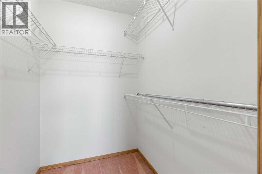 90 Martinridge Crescent NE, Calgary, Alberta  T3J 3M4 - Photo 24 - A2337975