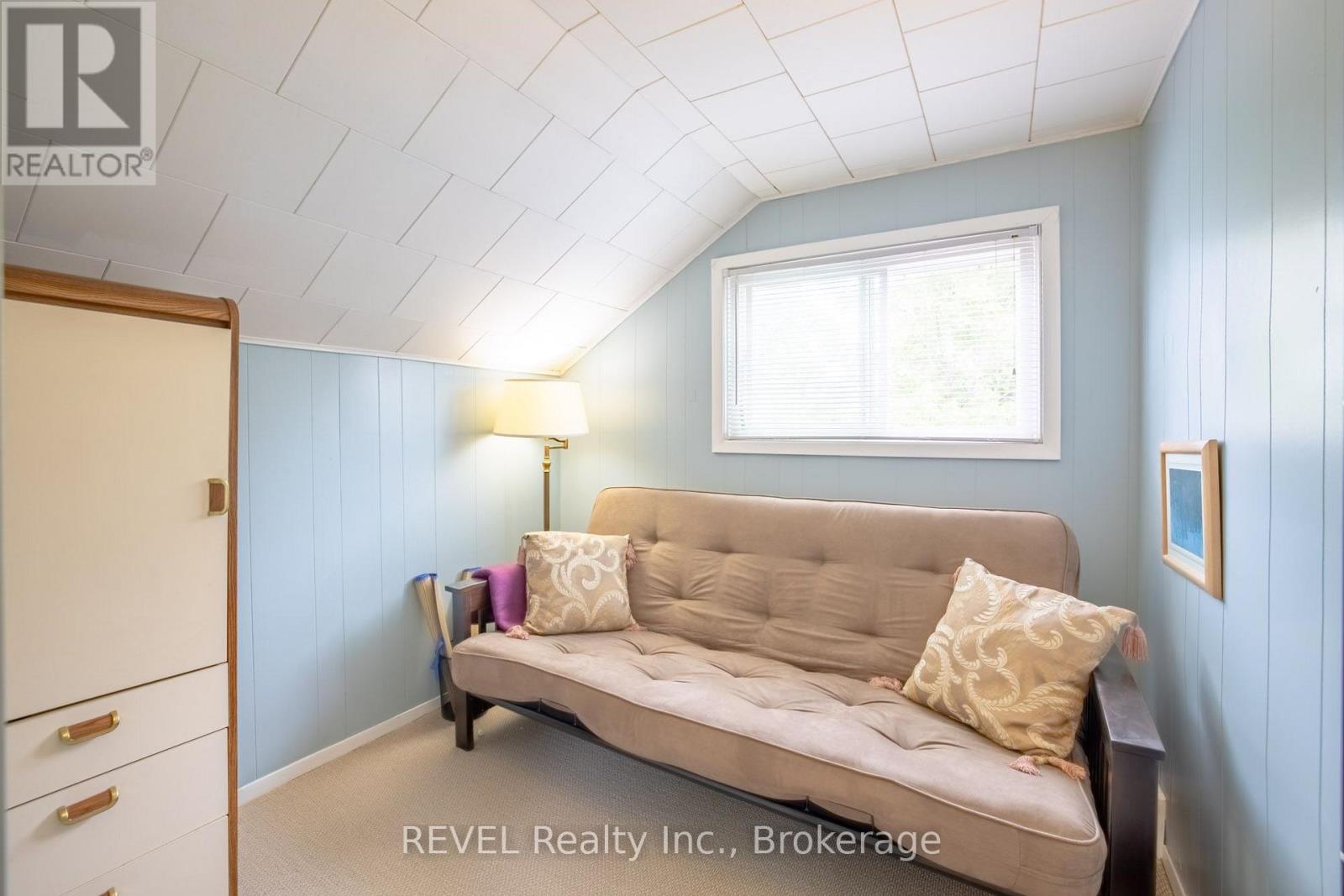 692 Lakeshore Road, Fort Erie, Ontario  L2A 1C1 - Photo 19 - X13701738