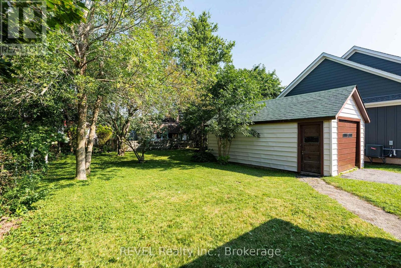 692 Lakeshore Road, Fort Erie, Ontario  L2A 1C1 - Photo 23 - X13701738