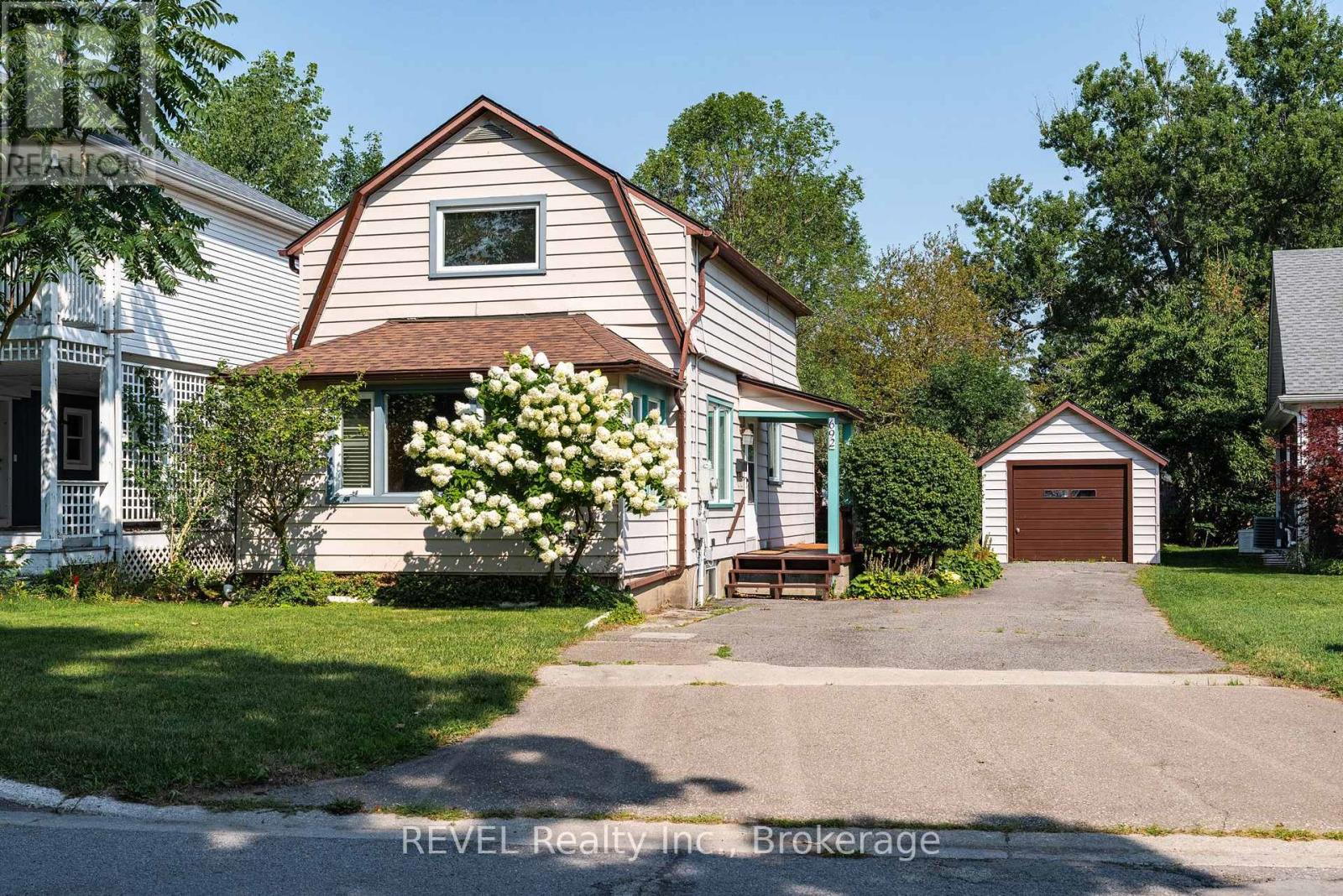 692 Lakeshore Road, Fort Erie, Ontario  L2A 1C1 - Photo 27 - X13701738