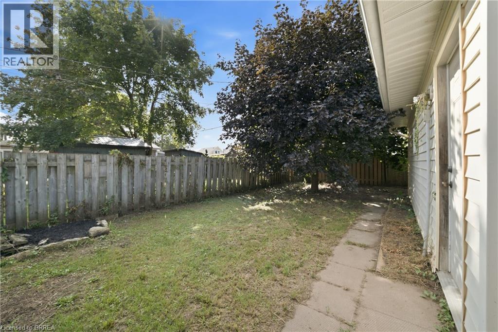 49 Seventh Avenue, Brantford, Ontario  N3S 1B3 - Photo 32 - 40856895