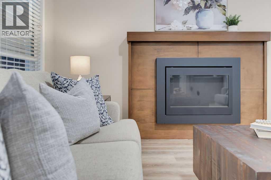 145 Sunset Manor, Cochrane, Alberta  T4C 0N2 - Photo 18 - A2339058
