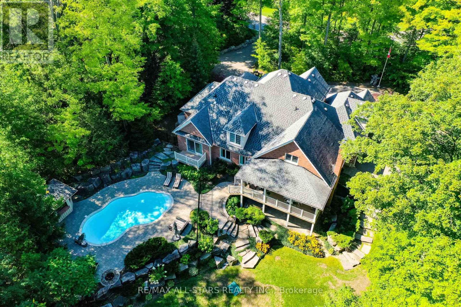 3 Bridgewater Drive, Richmond Hill, Ontario  L4E 3N4 - Photo 49 - N13701746