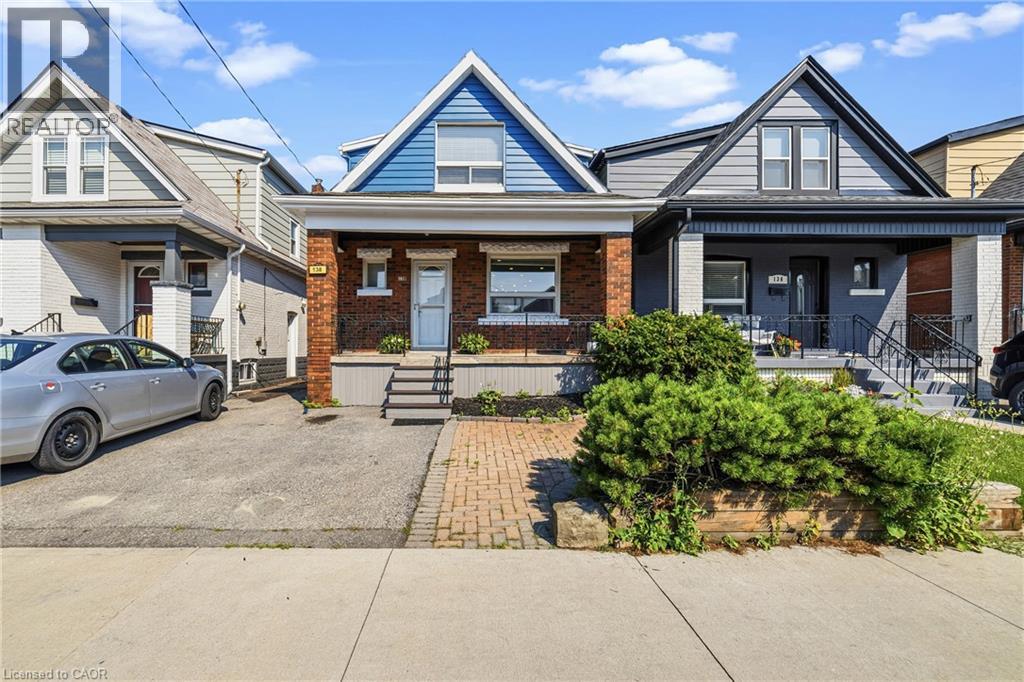 138 Cameron Avenue N, Hamilton, Ontario  L8H 4Z3 - Photo 1 - 40857392