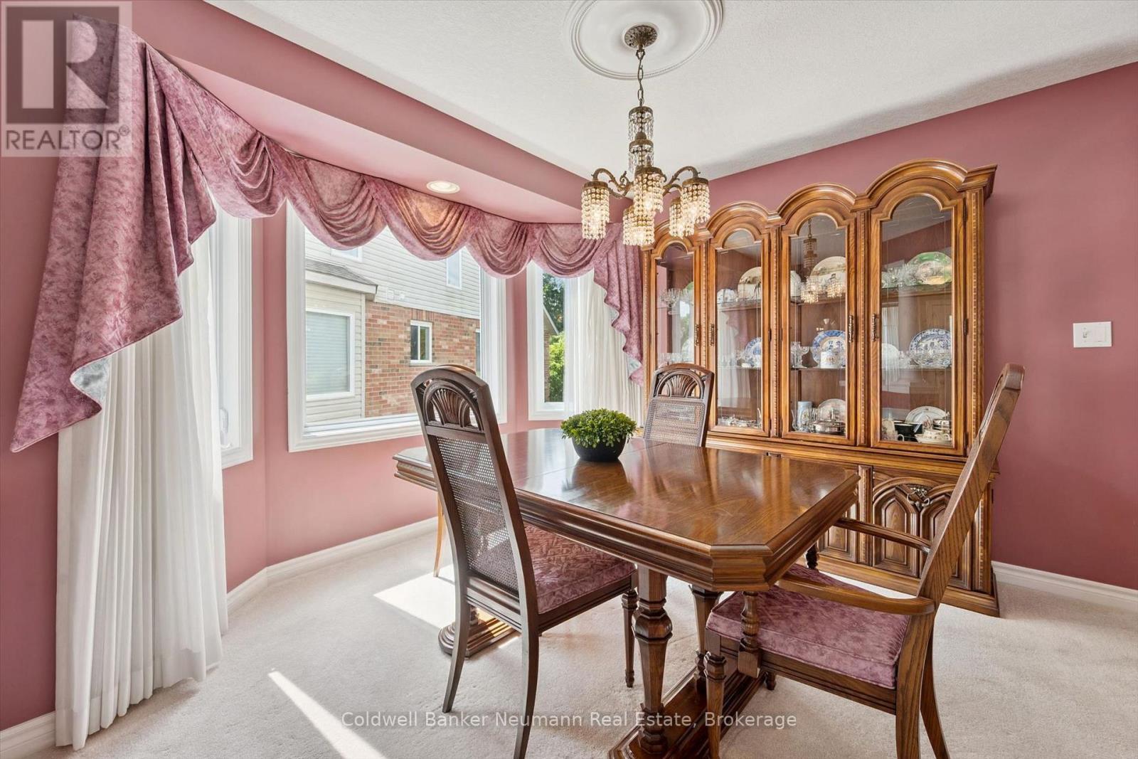 17 Somerset Glen, Guelph (Kortright West), Ontario  N1G 5G1 - Photo 17 - X13701748