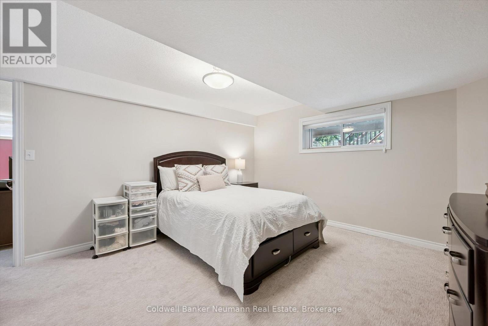 17 Somerset Glen, Guelph (Kortright West), Ontario  N1G 5G1 - Photo 28 - X13701748