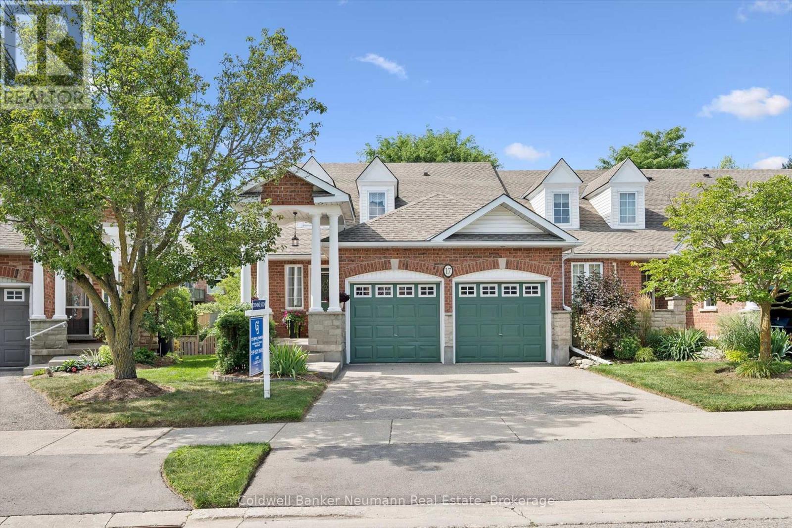 17 Somerset Glen, Guelph (Kortright West), Ontario  N1G 5G1 - Photo 4 - X13701748