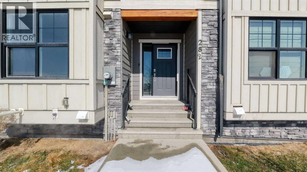 282 Alpine Avenue SW, Calgary, Alberta  T2Y 0R8 - Photo 2 - A2290766