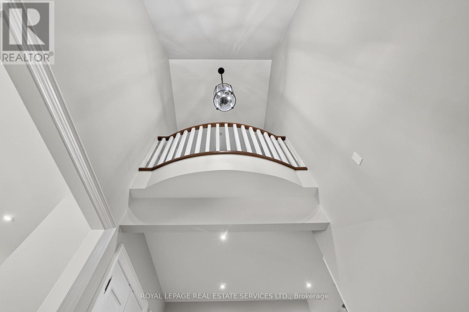 503 Meadow Wood Road, Mississauga, Ontario  L5J 2S4 - Photo 6 - W13701698