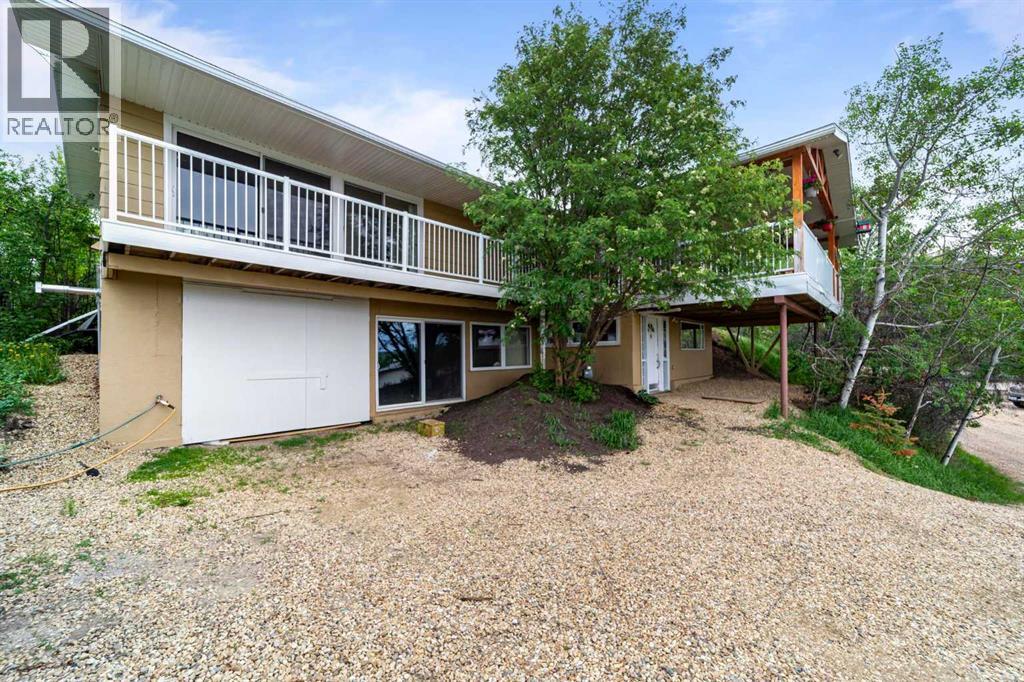 325 Minnewaukan Road, Tillicum Beach, Alberta  T4V 2m9 - Photo 2 - A2337766